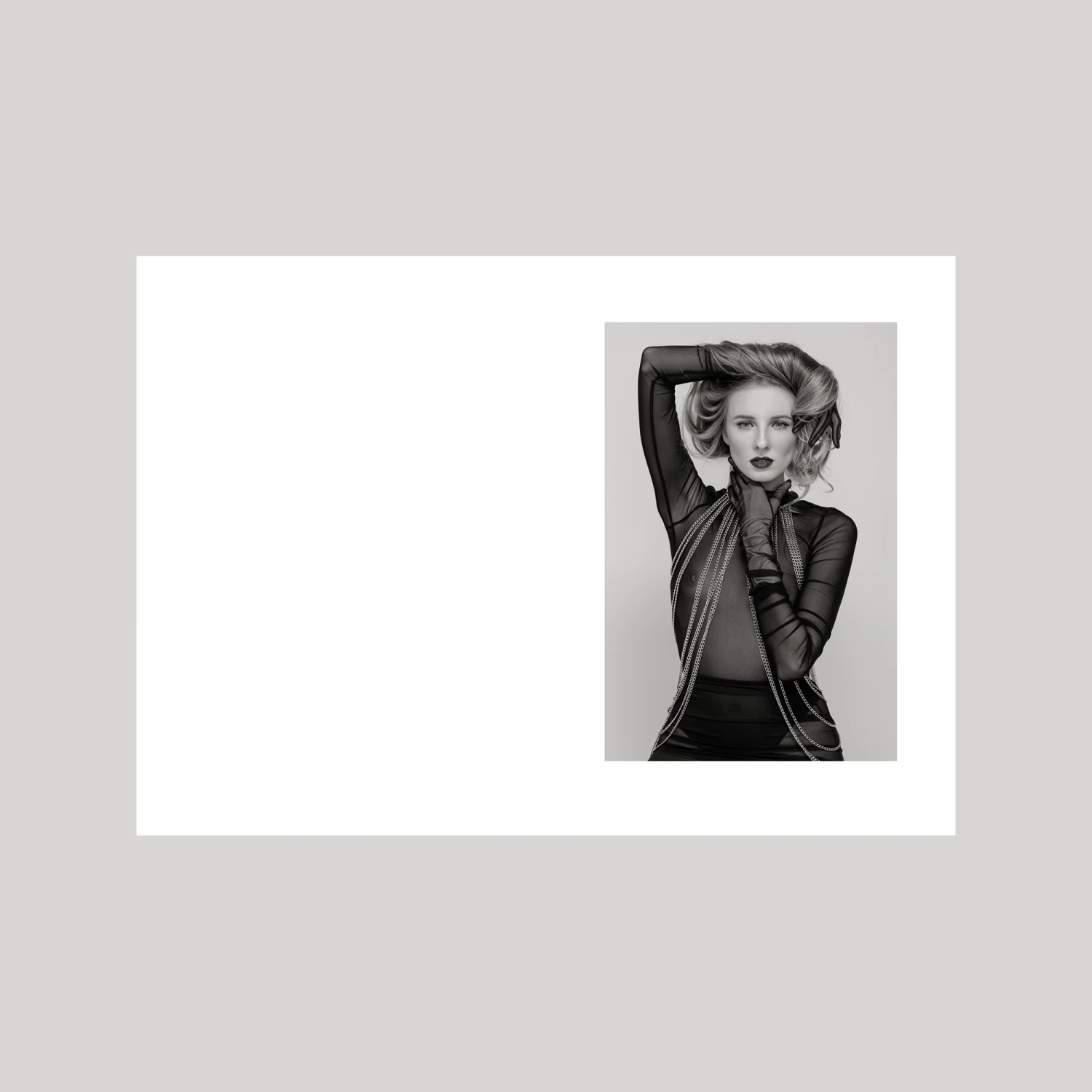 Cover of the photo book dressed